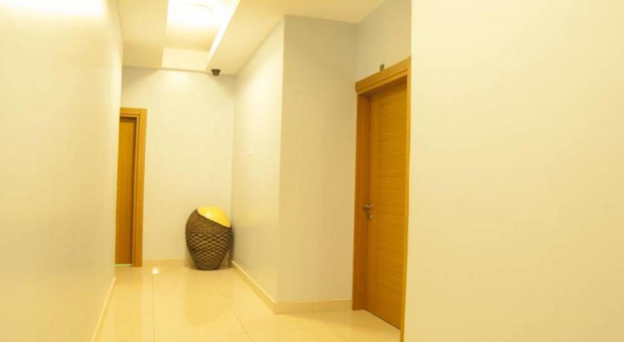 Wash And Wills Hotel Mbale Buitenkant foto