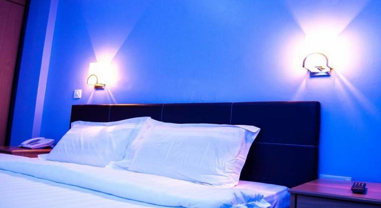 Wash And Wills Hotel Mbale Buitenkant foto